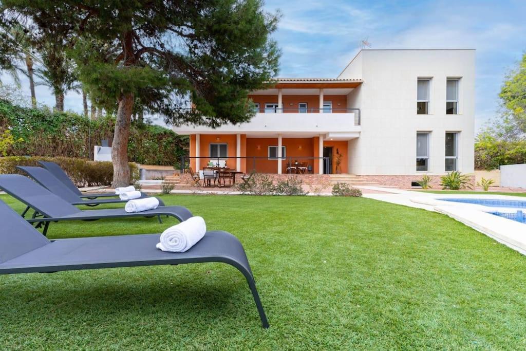 Vil·la Acogedora En Con Piscina Y Barbacoa Alacant