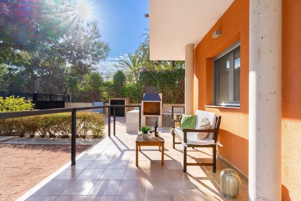 Acogedora En Con Piscina Y Barbacoa Vil·la *