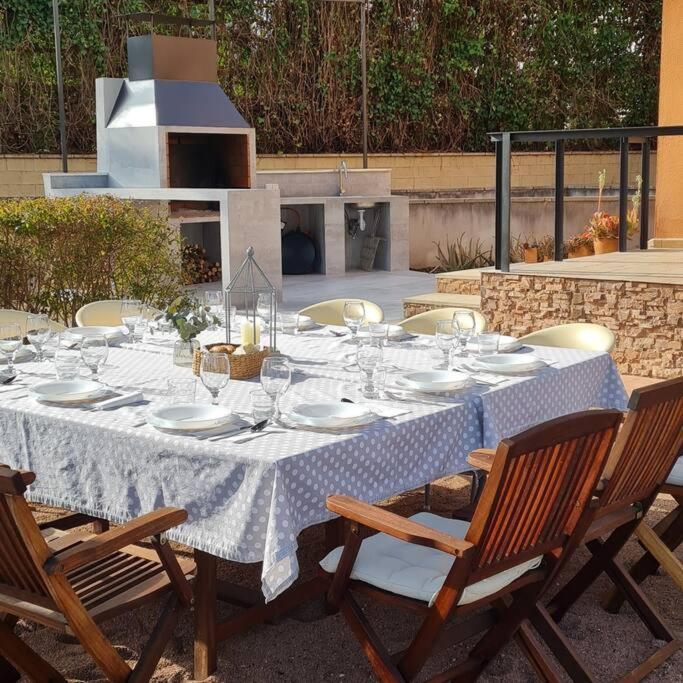 Acogedora En Con Piscina Y Barbacoa Alacant